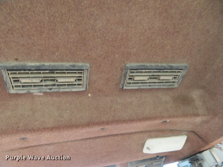 image for item H1183 1991 Case 580 Super K landscape tractor