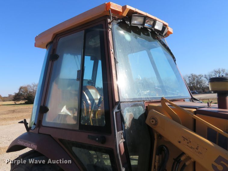 image for item H1183 1991 Case 580 Super K landscape tractor