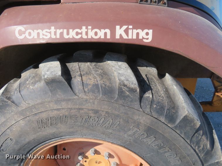 image for item H1183 1991 Case 580 Super K landscape tractor