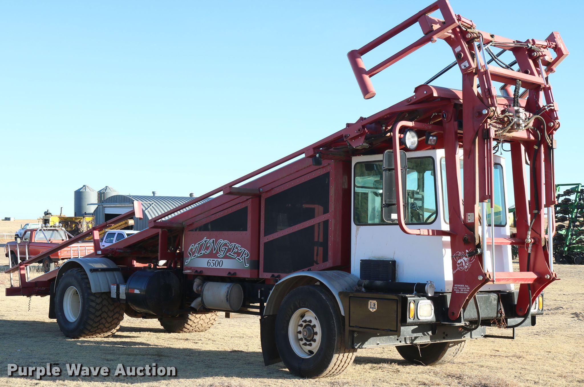 2011 Stinger 6500 hay bale stacker in Springfield, CO Item DD6068