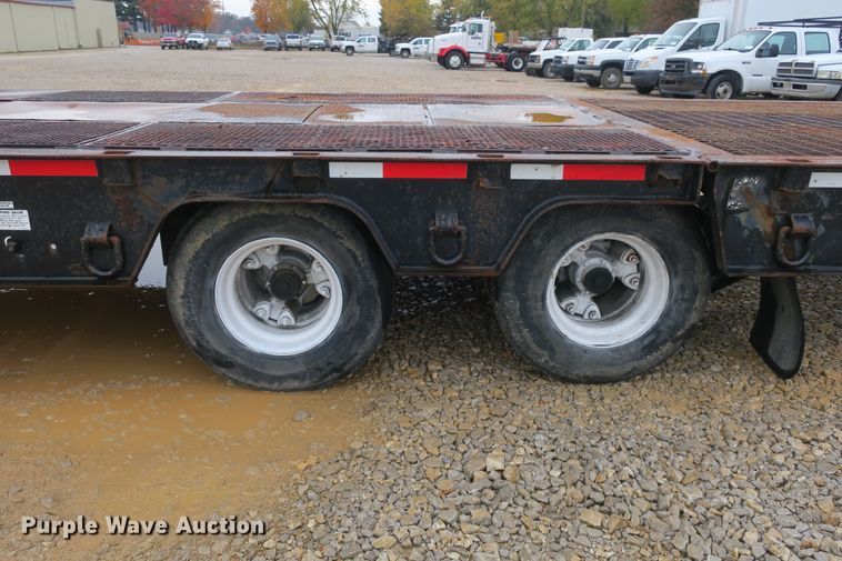 image for item DB10131 1989 Trail King HT Series 20 drop deck equipment trailer