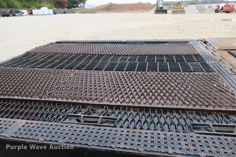 image for item DB10133 1999 Trail-Eze 190 drop deck equipment trailer