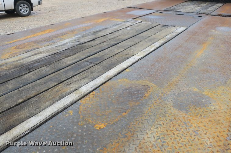 image for item DB10133 1999 Trail-Eze 190 drop deck equipment trailer