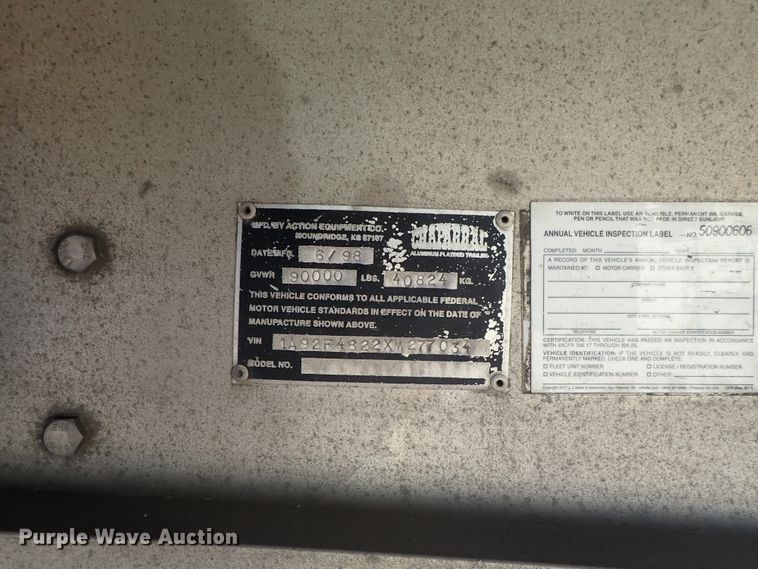 image for item DB7540 1999 Chaparral flatbed trailer