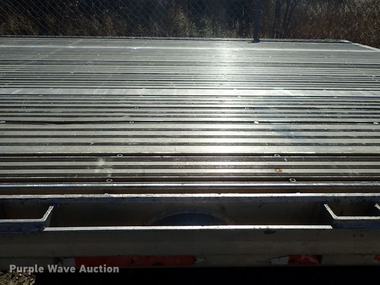 image for item DB7540 1999 Chaparral flatbed trailer