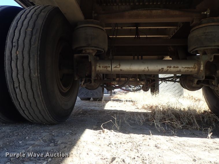 image for item DB7540 1999 Chaparral flatbed trailer