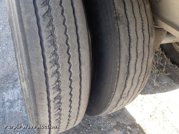 image for item DB7540 1999 Chaparral flatbed trailer