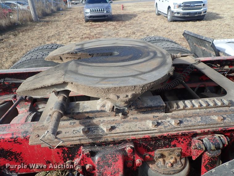 image for item DB7541 2010 Western Star 4900 semi truck