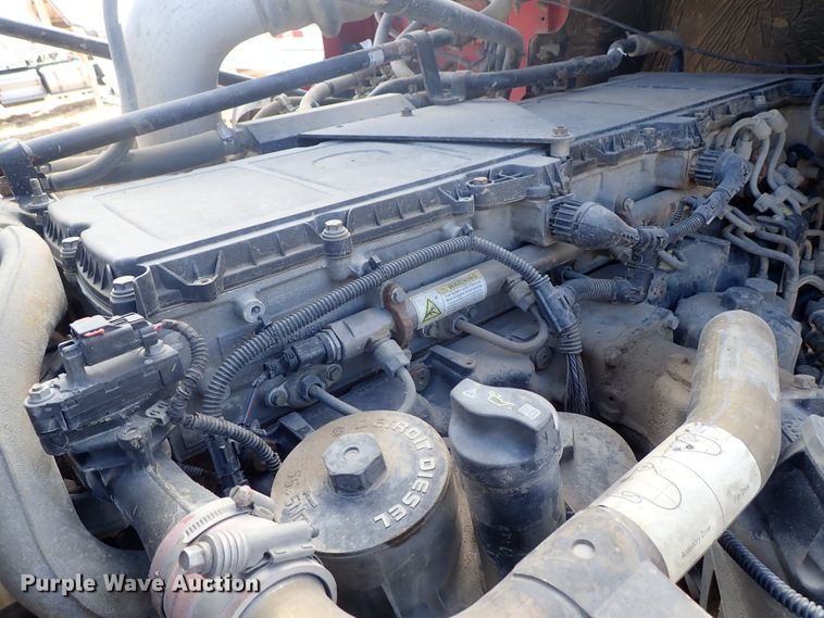 image for item DB7541 2010 Western Star 4900 semi truck