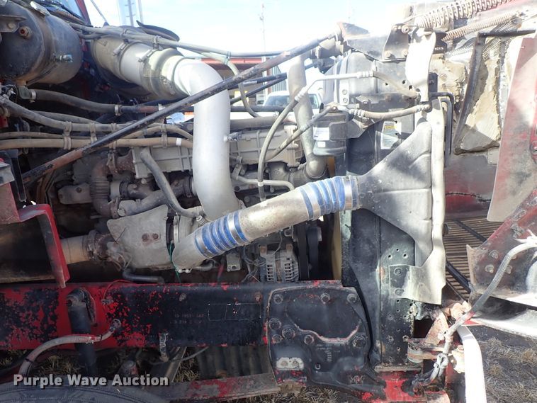 image for item DB7541 2010 Western Star 4900 semi truck