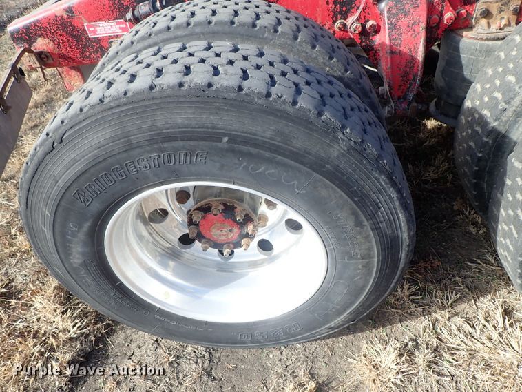 image for item DB7541 2010 Western Star 4900 semi truck