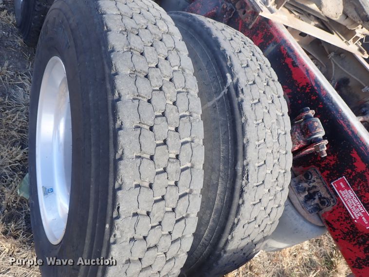 image for item DB7541 2010 Western Star 4900 semi truck