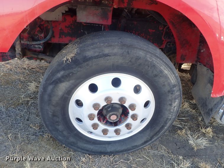 image for item DB7541 2010 Western Star 4900 semi truck