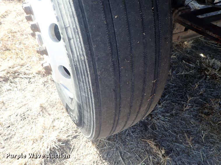 image for item DB7541 2010 Western Star 4900 semi truck