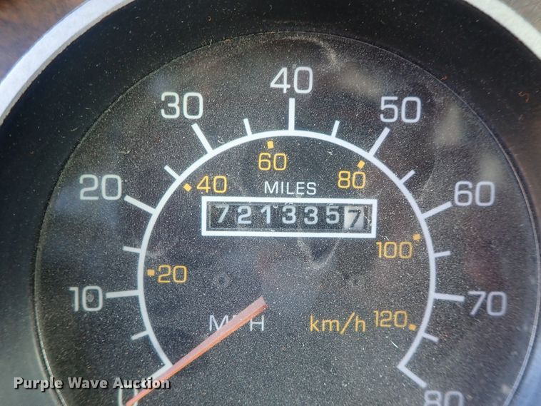 image for item DB7542 1996 Kenworth T800SF semi truck