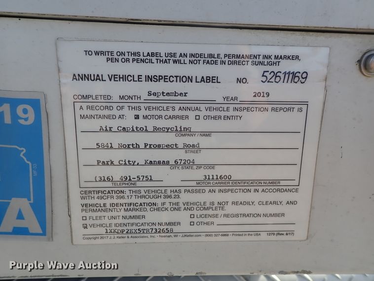 image for item DB7542 1996 Kenworth T800SF semi truck