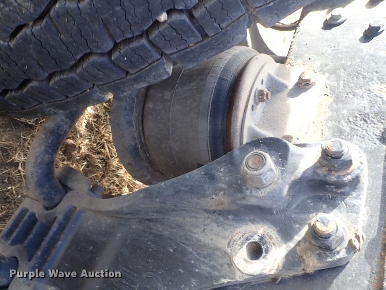 image for item DB7542 1996 Kenworth T800SF semi truck