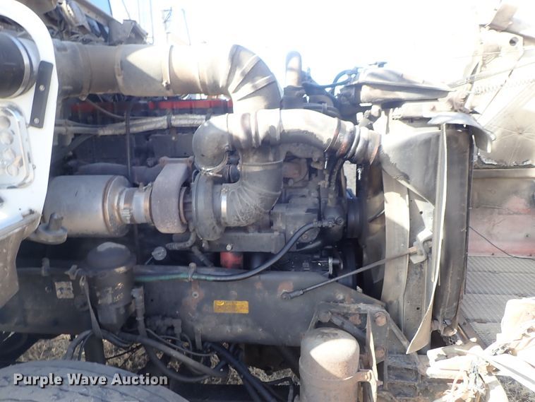 image for item DB7542 1996 Kenworth T800SF semi truck