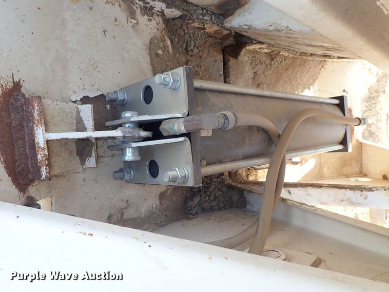 image for item DB7543 2007 Dragon 40 Super Dump bottom dump trailer