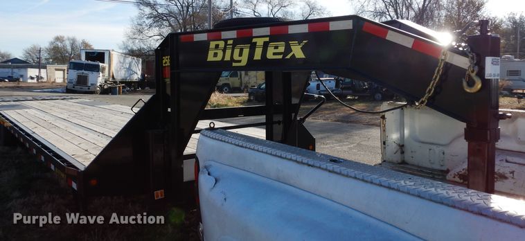 image for item DE4112 2019 Big Tex 25GNHD equipment trailer
