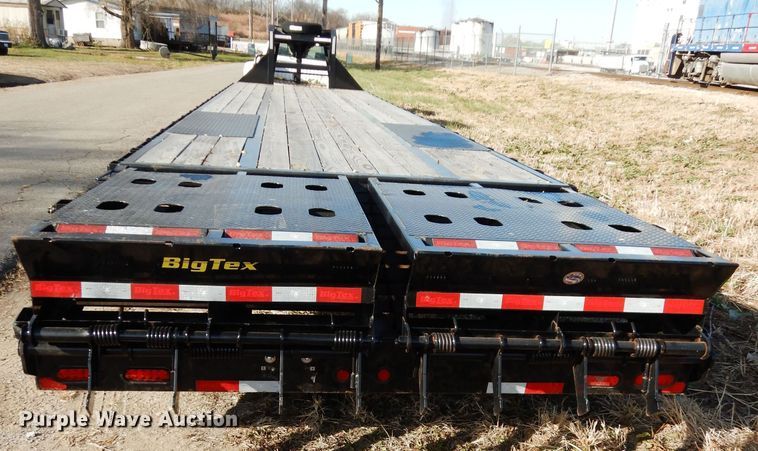 image for item DE4112 2019 Big Tex 25GNHD equipment trailer