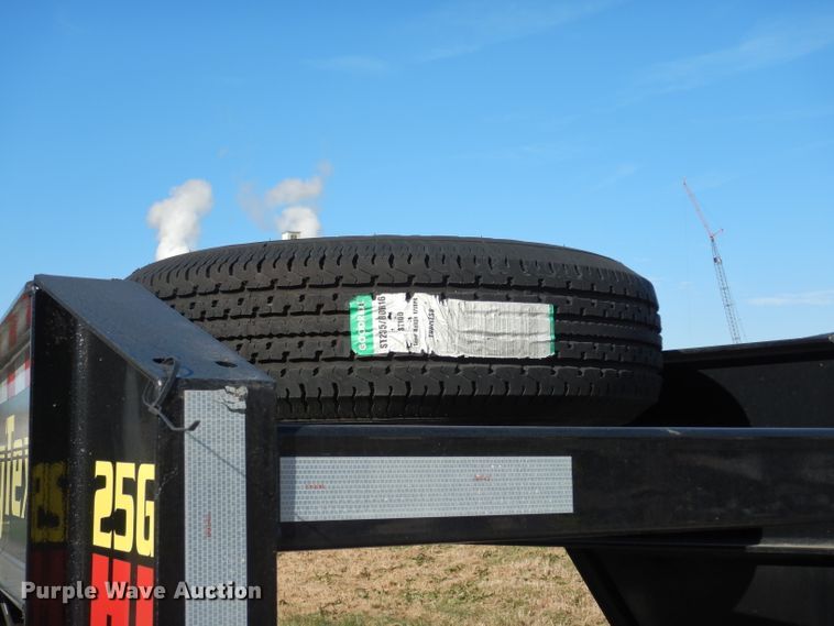 image for item DE4112 2019 Big Tex 25GNHD equipment trailer