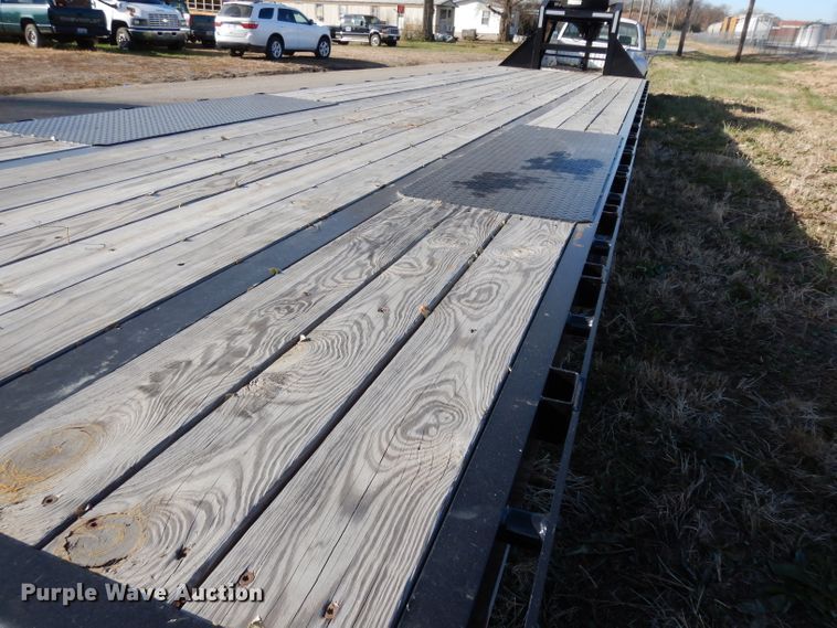 image for item DE4112 2019 Big Tex 25GNHD equipment trailer