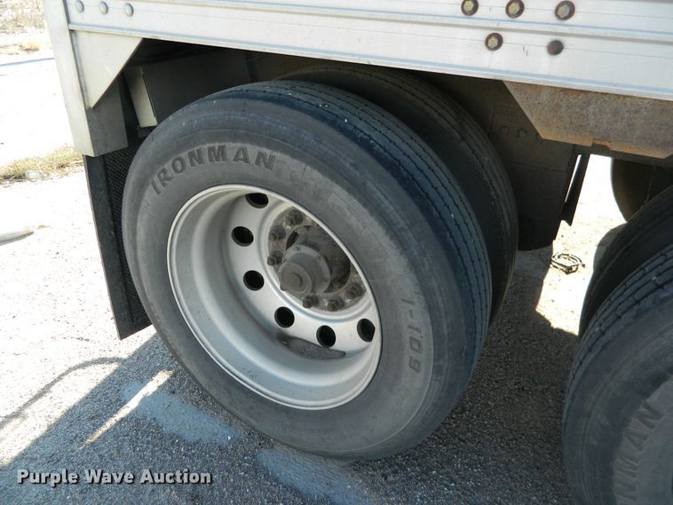 image for item DE4363 2010 Timpte double hopper bottom grain trailer