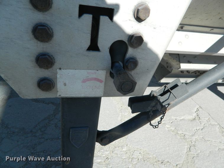 image for item DE4363 2010 Timpte double hopper bottom grain trailer