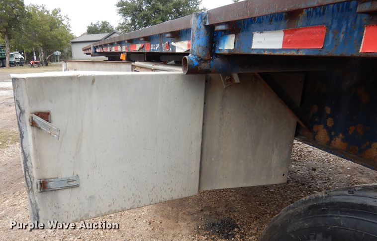image for item DF2592 1995 Fontaine FTW-5-8048SAW flatbed trailer