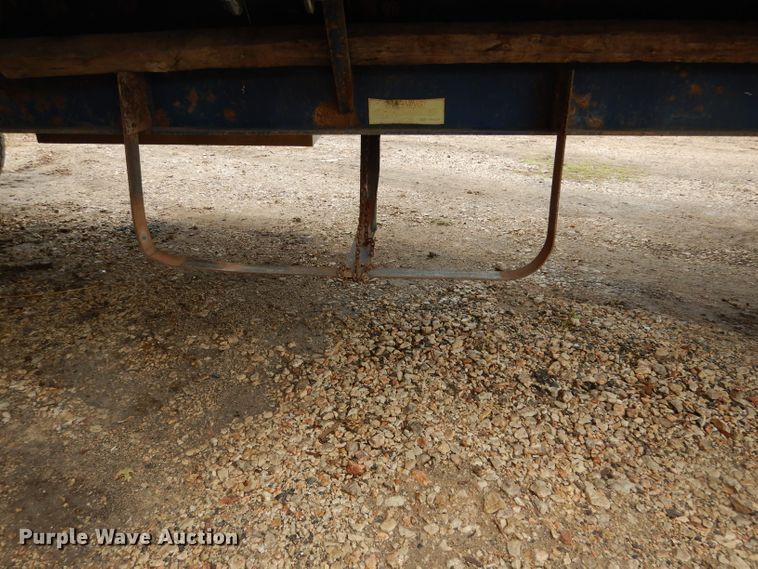 image for item DF2592 1995 Fontaine FTW-5-8048SAW flatbed trailer