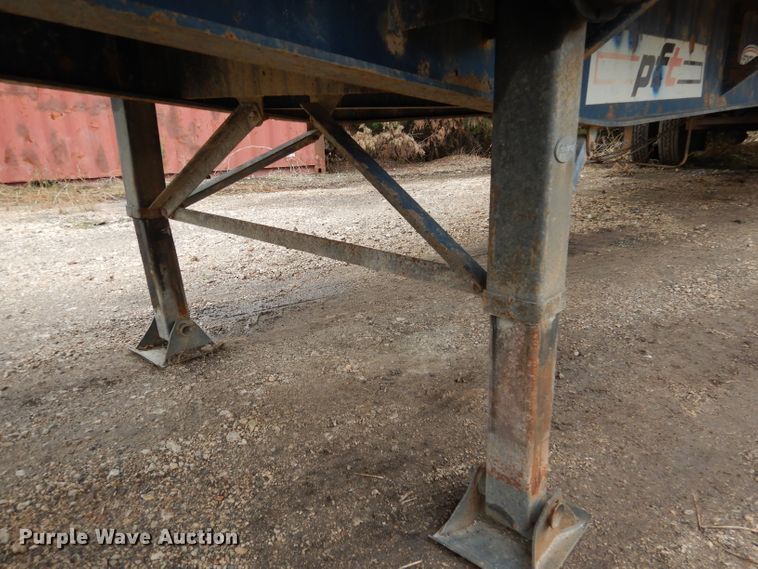 image for item DF2592 1995 Fontaine FTW-5-8048SAW flatbed trailer