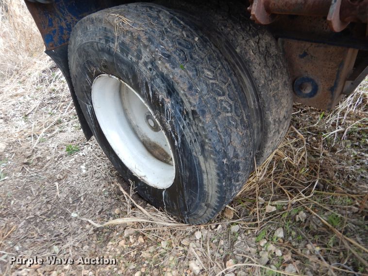 image for item DF2592 1995 Fontaine FTW-5-8048SAW flatbed trailer