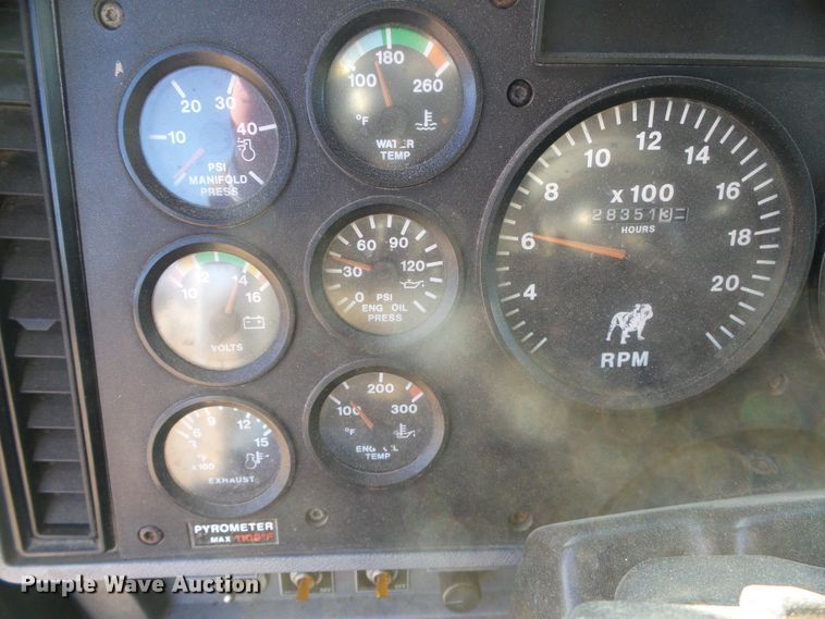 image for item DG0395 1998 Mack CH613 crane truck