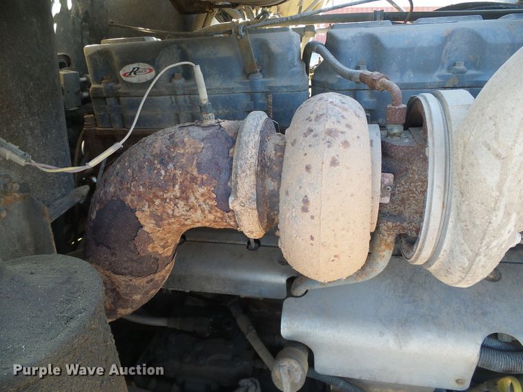 image for item DG0395 1998 Mack CH613 crane truck