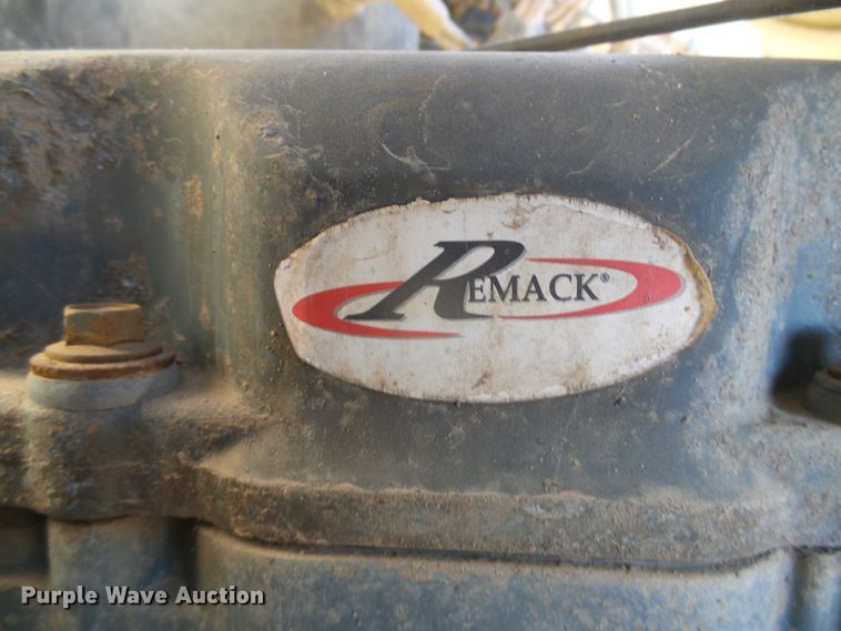 image for item DG0395 1998 Mack CH613 crane truck