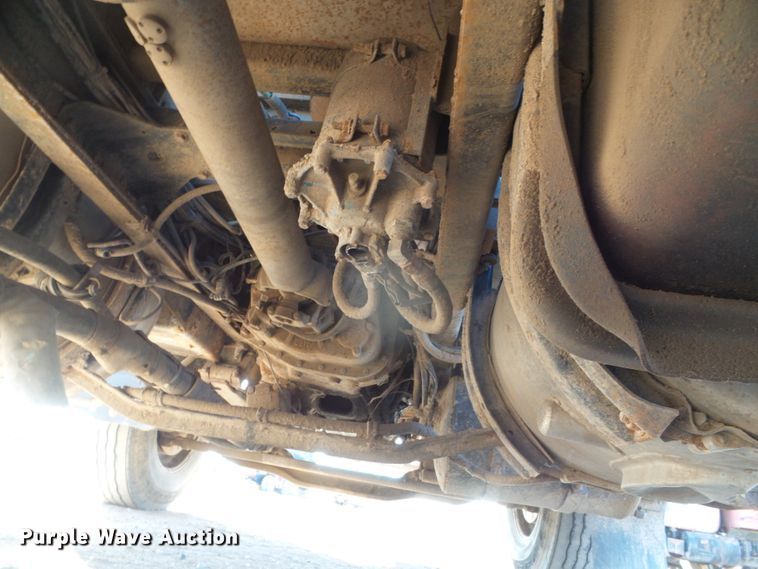 image for item DG0395 1998 Mack CH613 crane truck