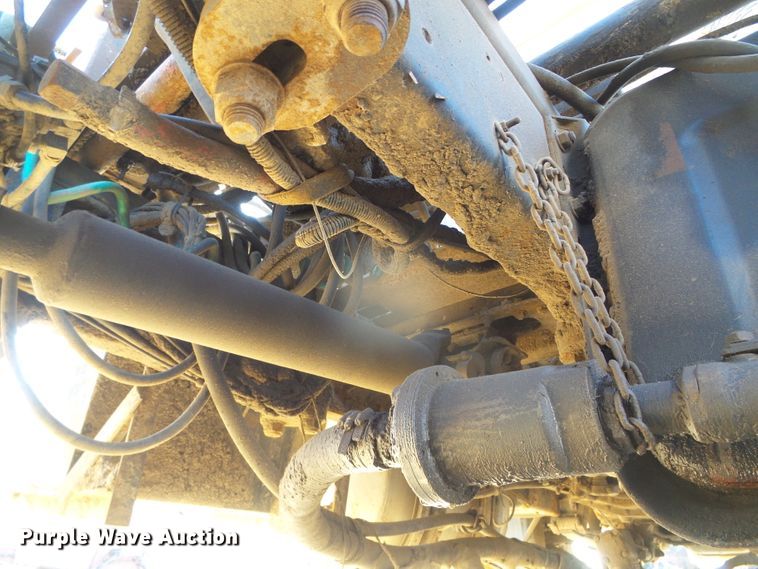 image for item DG0395 1998 Mack CH613 crane truck