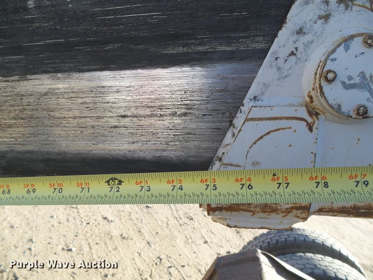 image for item DG0395 1998 Mack CH613 crane truck