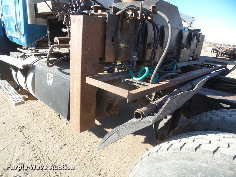 image for item DG0395 1998 Mack CH613 crane truck