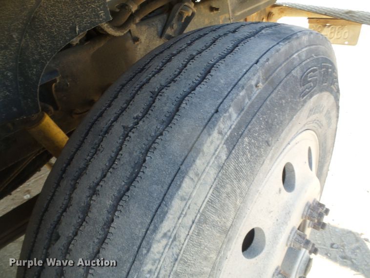 image for item DG0395 1998 Mack CH613 crane truck