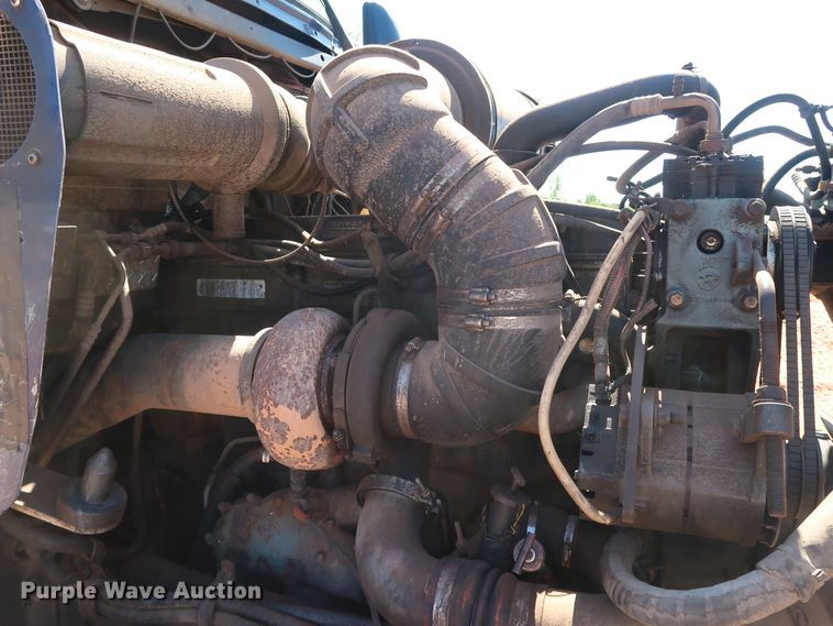 image for item DG4229 1998 Kenworth T600 semi truck