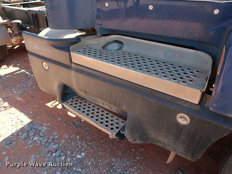 image for item DG4229 1998 Kenworth T600 semi truck