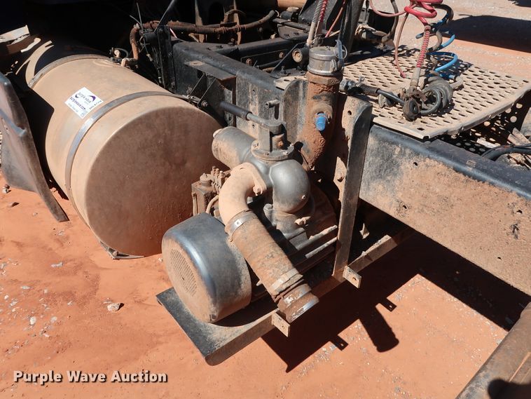 image for item DG4229 1998 Kenworth T600 semi truck