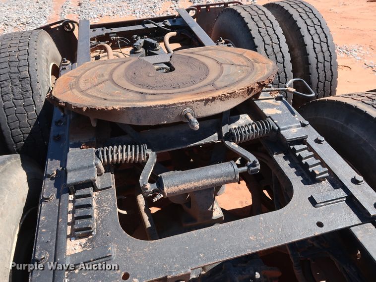 image for item DG4229 1998 Kenworth T600 semi truck