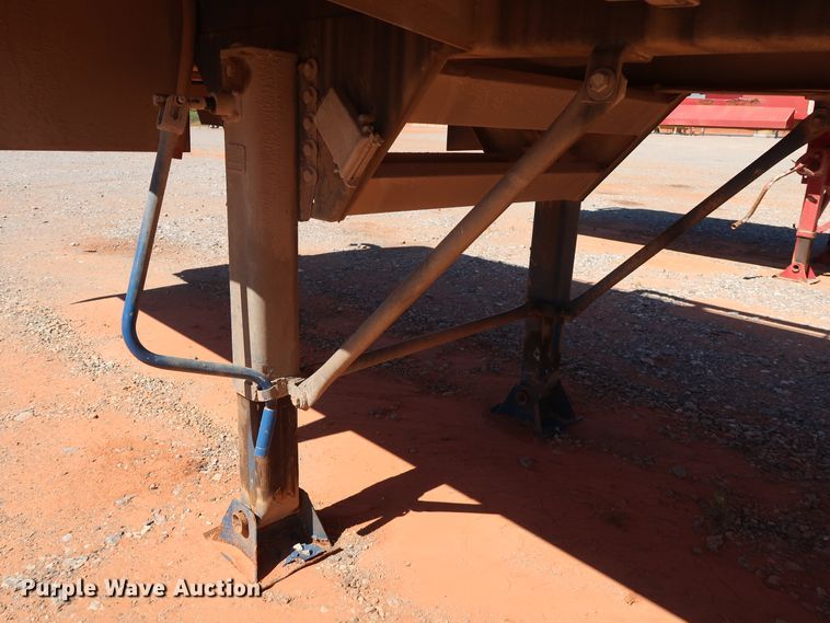 image for item DG4230 2006 Dragon vacuum tank trailer