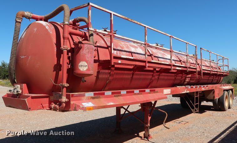 image for item DG4231 2005 VE Enterprises EV-130 vacuum tank trailer