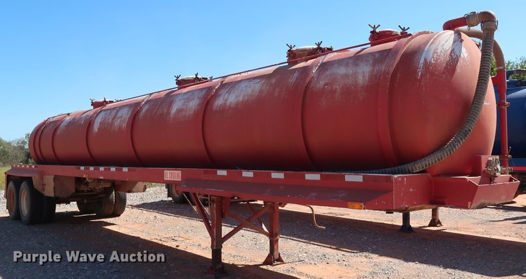 image for item DG4231 2005 VE Enterprises EV-130 vacuum tank trailer