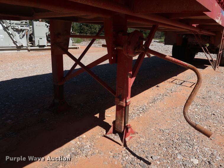 image for item DG4231 2005 VE Enterprises EV-130 vacuum tank trailer