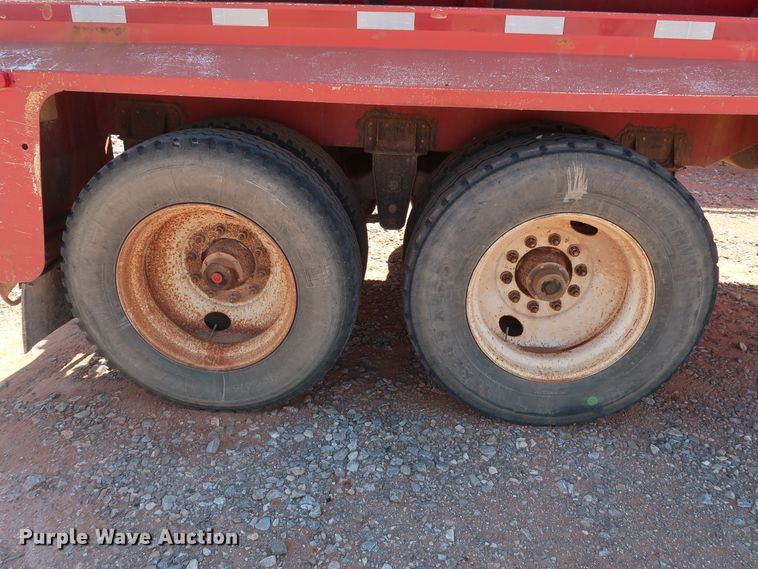 image for item DG4231 2005 VE Enterprises EV-130 vacuum tank trailer